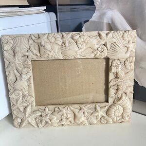Seashell Embellished Cream Photo Frame